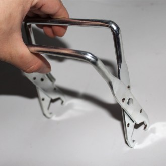 Stainless steel frame grip